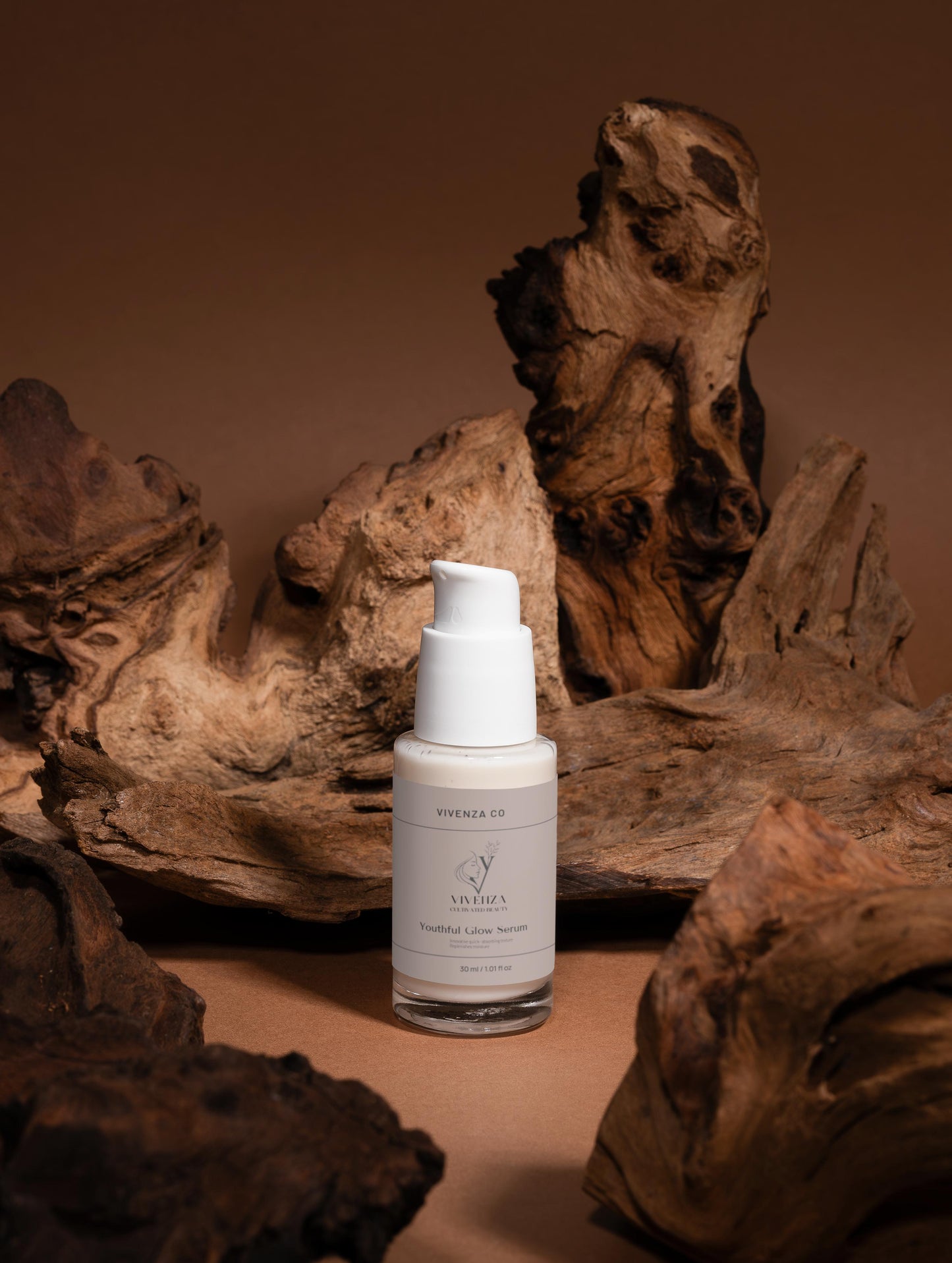 VIVENZA CO Youthful Glow Serum – Hydrating & Smoothing Facial Serum | Lightweight, Quick-Absorbing Formula | 30 ml / 1.01 fl oz