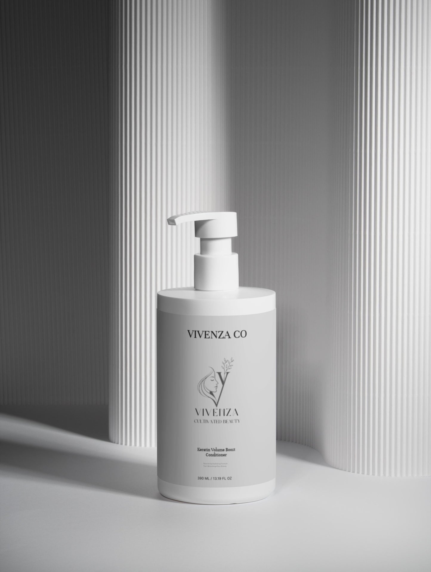 VIVENZA CO Keratin Volume Boost Conditioner – Lightweight Volumizing & Smoothing Conditioner